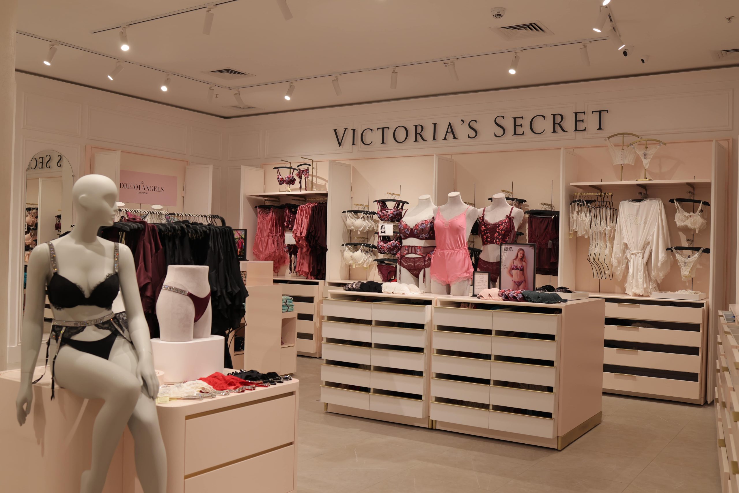 Perbedaan Victoria's Secret Asli dan Palsu